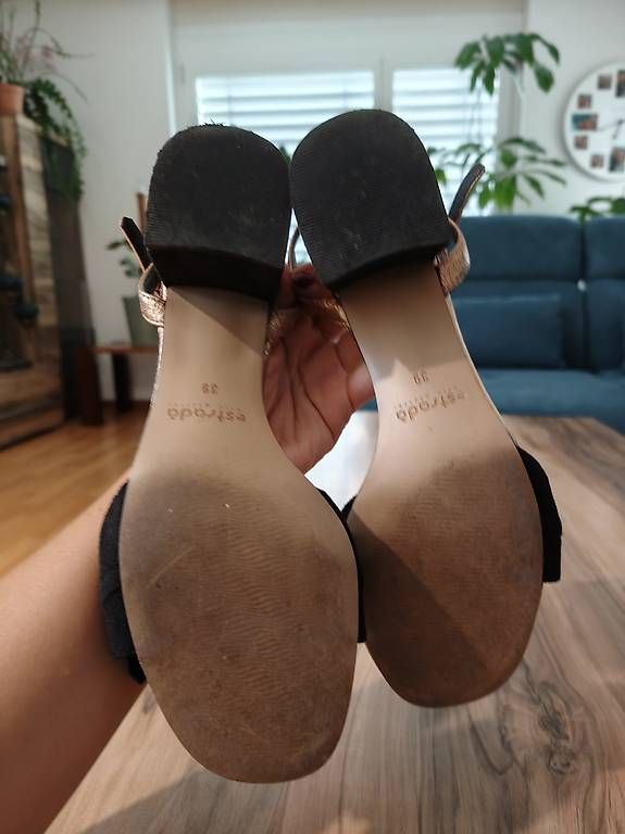 Chaussures femmes: Sandaletten – D'occasion à Kaisten par lys_zzy8 2