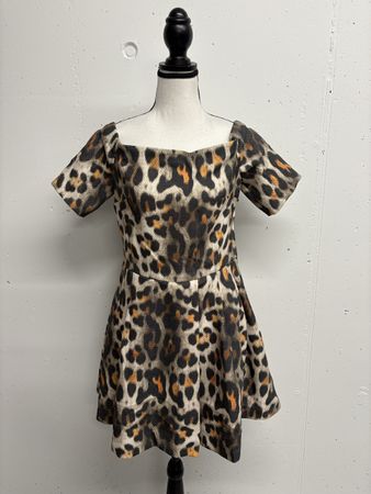 H&M Trend Kleid im Animalprint Gr. 42 Leo Schulterfrei kurz