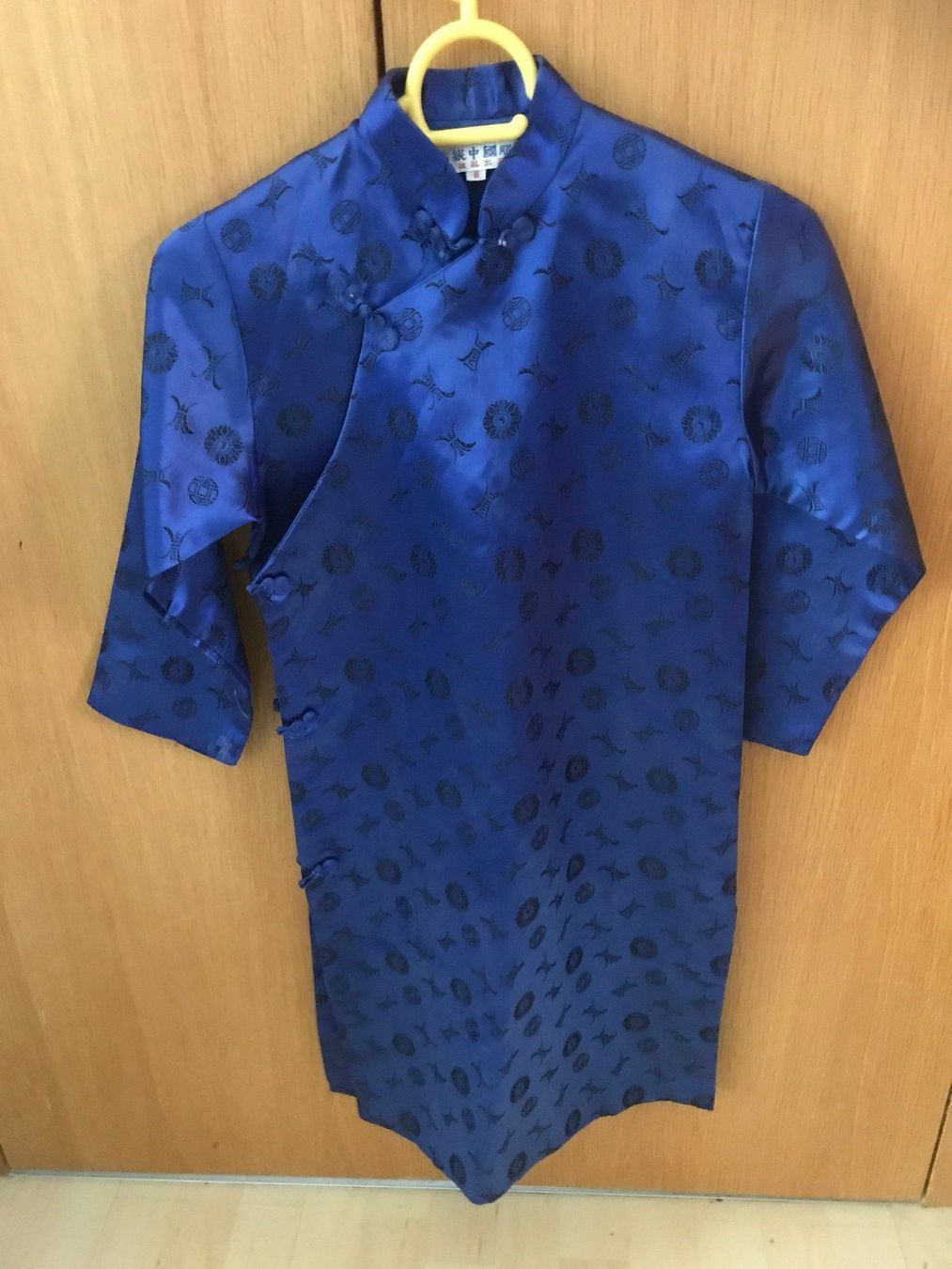 Vestiti & Gonne: Silk/Asian clothes for small children – Usato da Schnottwil venduto da Chasarmar 8