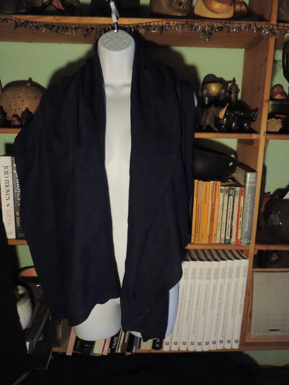 Foulard & Sciarpe: pashmina large bleu marine – Usato da Genève venduto da Axelle333 3