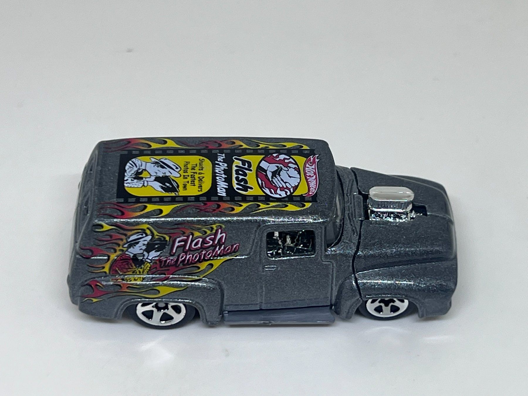 Hot Wheels Modellini d'auto: Hot Wheels '56 Ford – Nuovo (secondo la descrizione) da Wildegg venduto da LaaBoutique 1