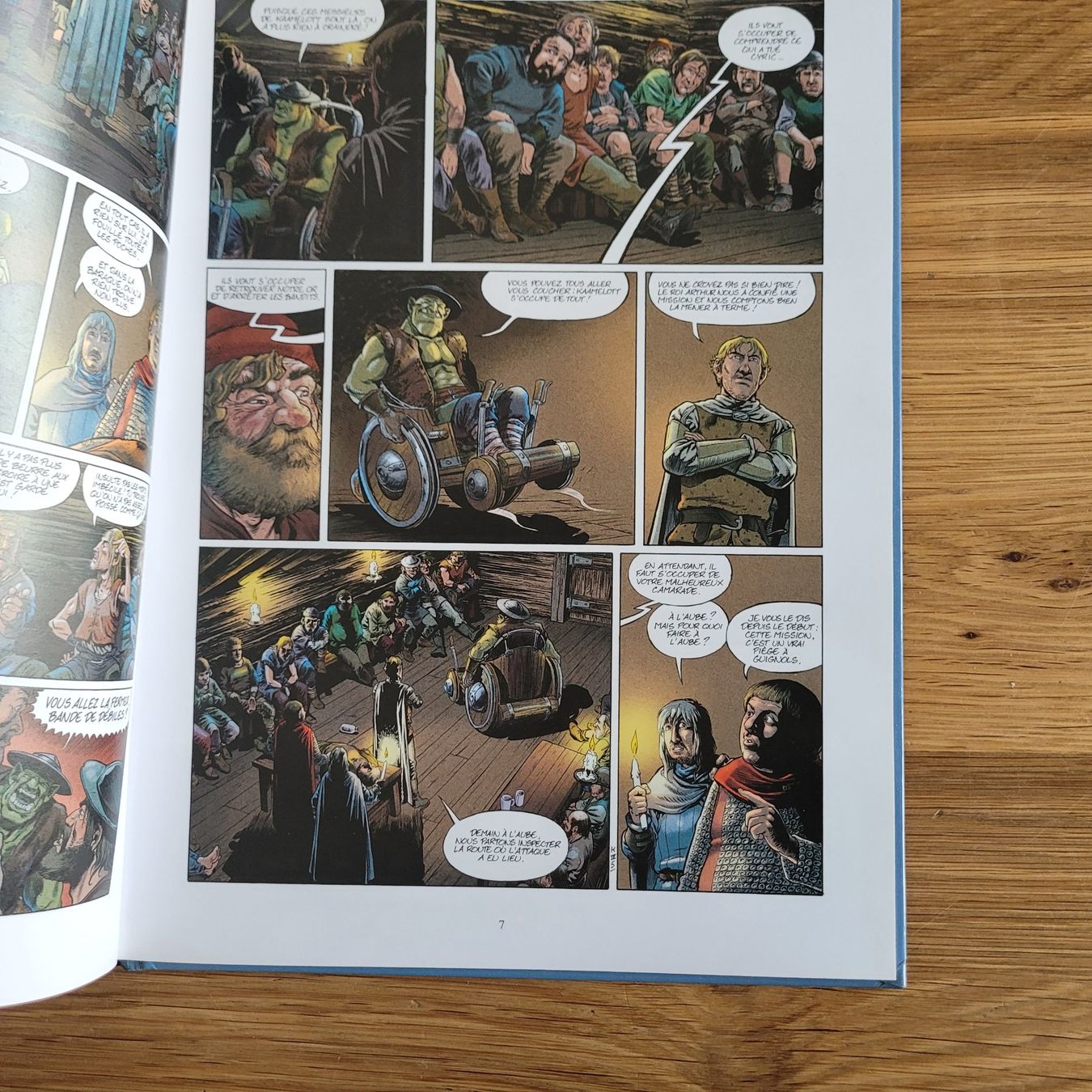 Fumetti: BD EO Kaamelott 3. L'Enigme Du Coffre – Usato da Biel/Bienne venduto da Destockweb 2