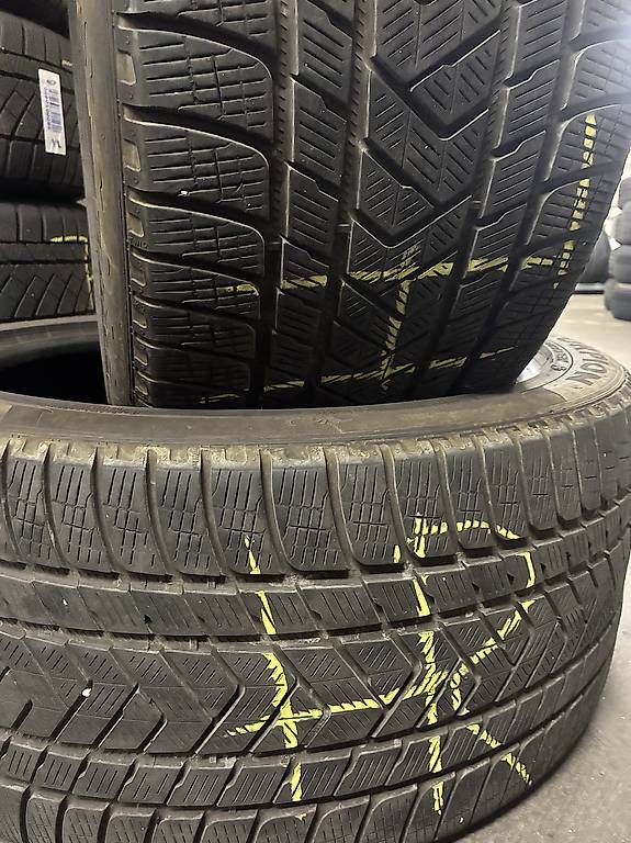 Sonstiges Schreiben & Zeichnen: Winterreifen Pirelli 325 35 22 – Gebraucht aus Neuenhof von Gt5.Performance_ 4
