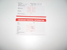"Emergency Medical Information" im Kreditkartenformat
