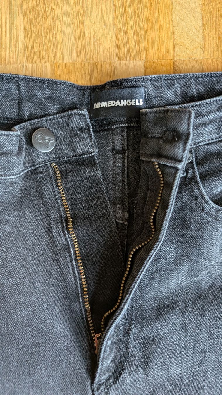 Armedangels Jeans: Jeans ArmedAngels taille 28 – Neu (gemäss Beschreibung) aus Meyrin von jes_yr5m 1