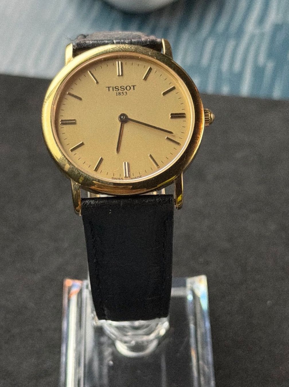 Tissot Orologi: Elegant Golden Tissot – Usato da Genève venduto da ric_v9zx