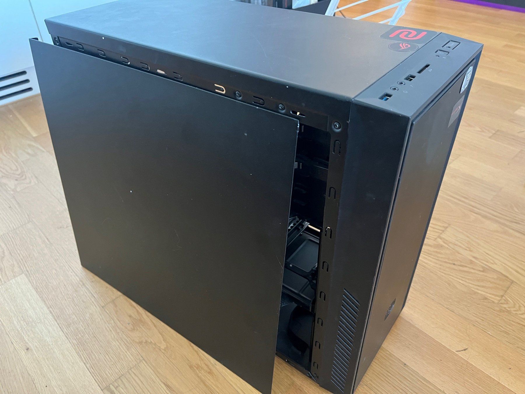 Gehäuse: Cooler Master Silencio ATX PC-Gehäuse – Gebraucht aus Zürich von mau_f82v 4