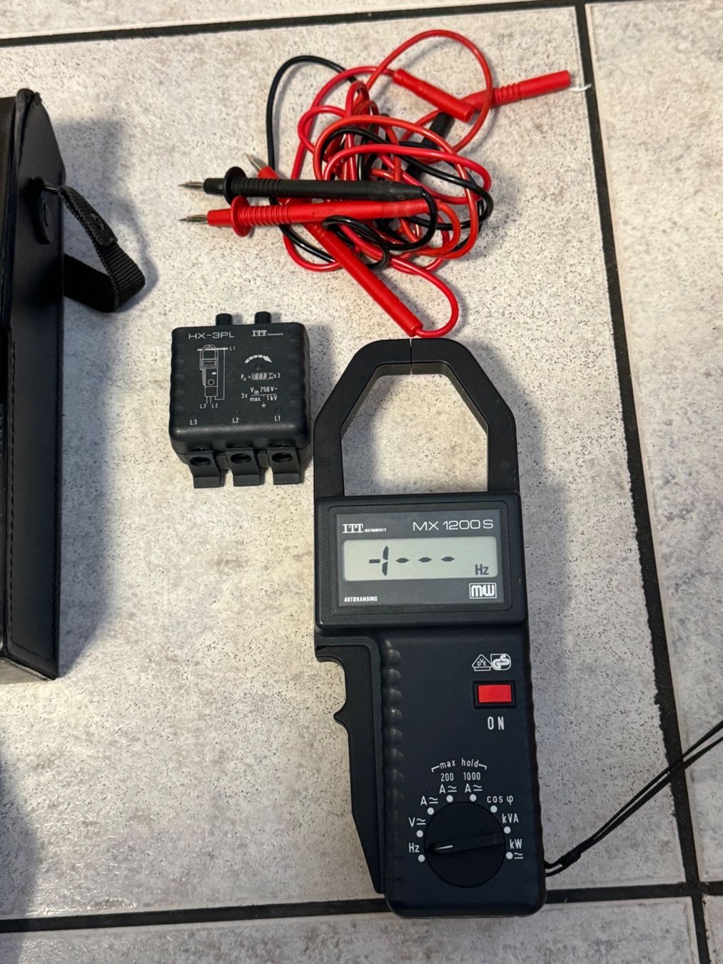 Misurare: ITT Instruments MX 1200S Digitales Klemmmultimeter – Usato da Kaiseraugst venduto da Drasa 2