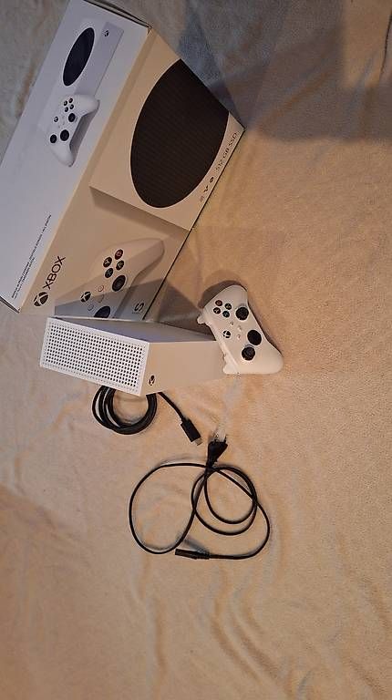 Microsoft Consoles: X Box Serie S – D'occasion à Roggliswil par LuBeSo 3