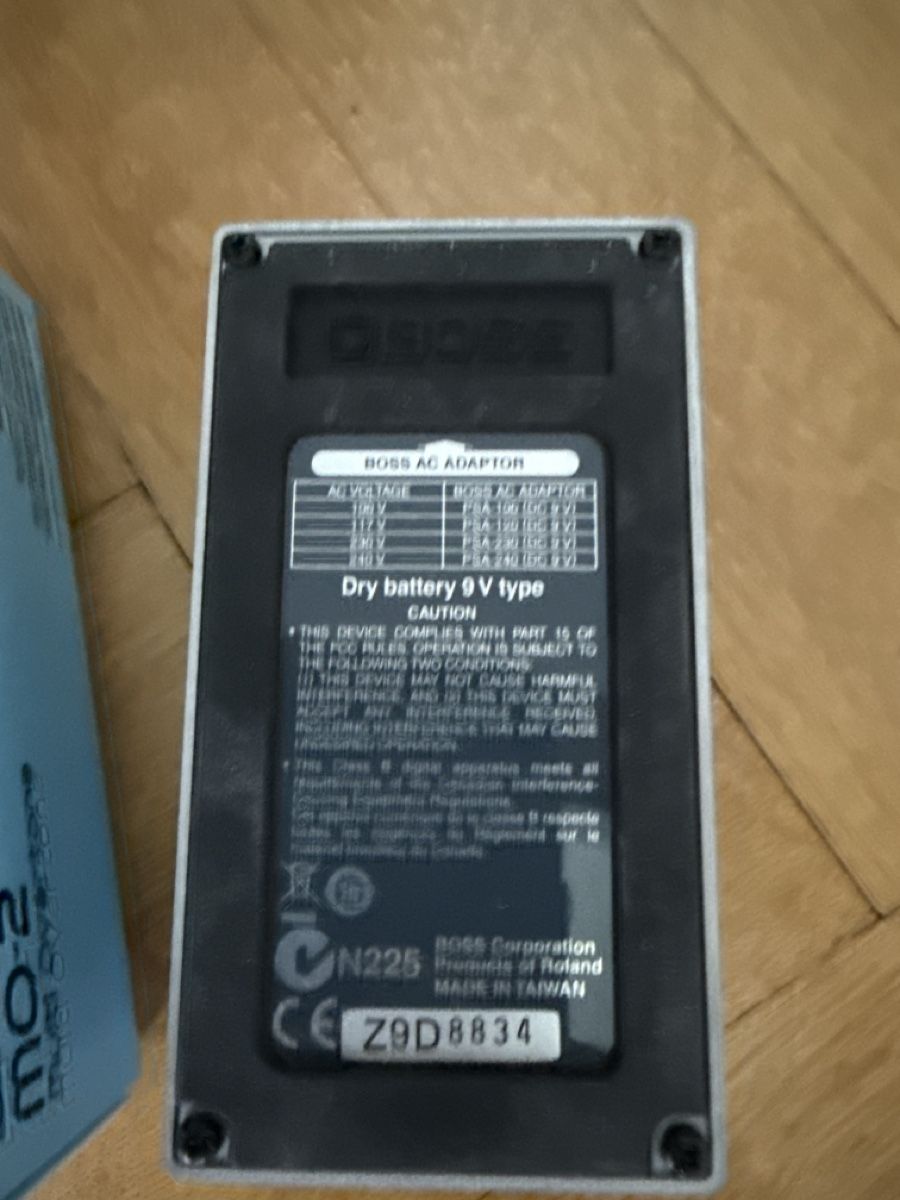 Boss Strumenti musicali: BOSS MO-2 Multi Overtone Effektpedal sehr guter Zustand – Usato da Zürich venduto da jack6str 2