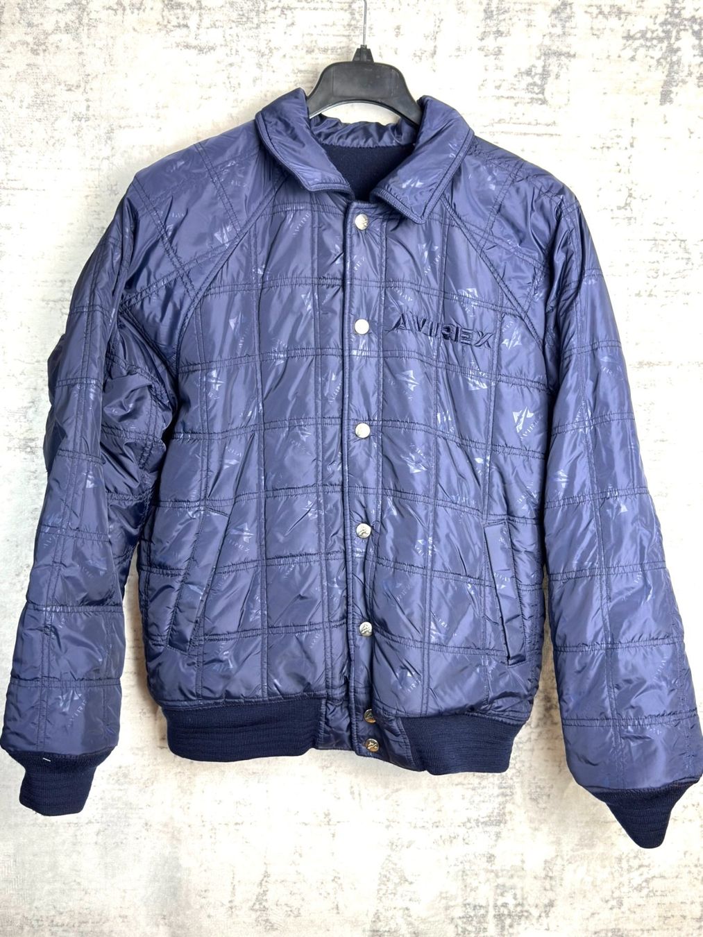 Avirex Giacche: Y2K AVIREX ACADEMY "REVERSIBLE" JACKET SZ: S = L – Usato da Cortaillod venduto da Stay_Alive_vintage 2
