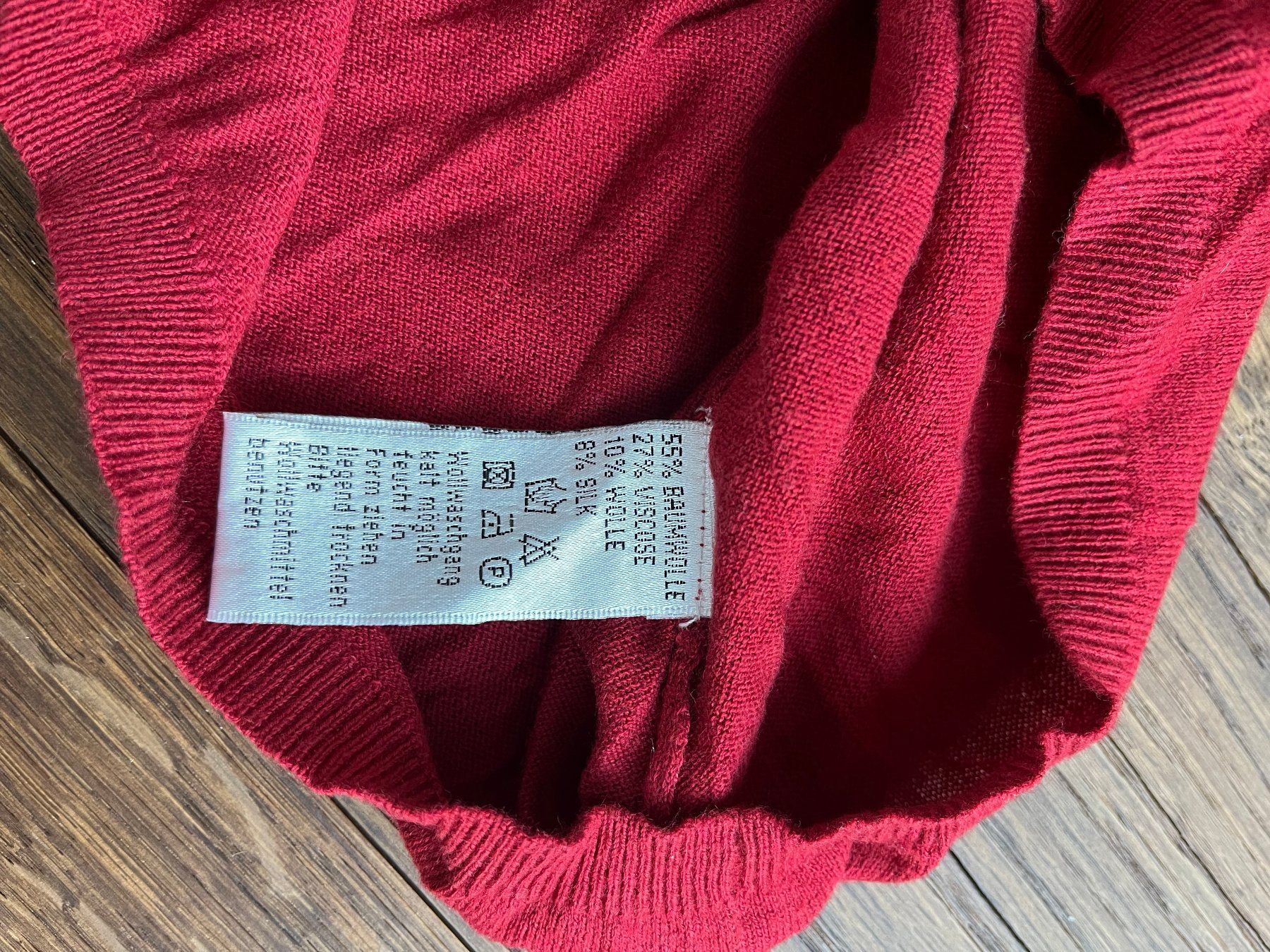Hallhuber Pulls & Sweat-shirts: Pullover Hallhuber XS mit Seide rot – D'occasion à Affoltern am Albis par Blackrhythm 4