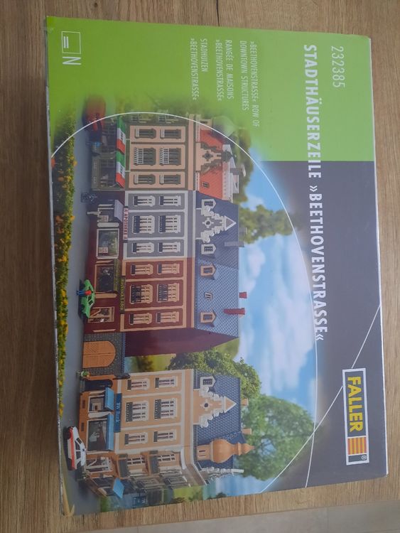 Faller 282783 - Rangée De Maisons De Ville échelle 1:220 / Z - Kit De Montage Plastique Neuf