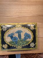 Blechdose Blumen Motiv floral Verzierungen Vintage Zustand