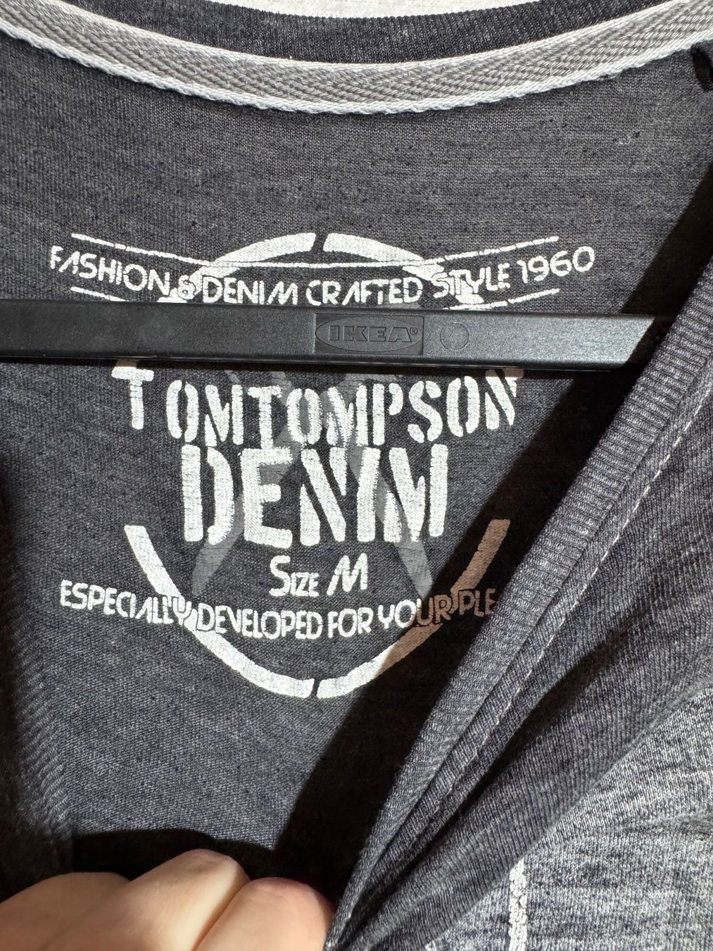 T-Shirts: Graues T-Shirt von Tom Tompson Gr. M – Gebraucht aus Grosswangen von SALE_SALE_SALE 2
