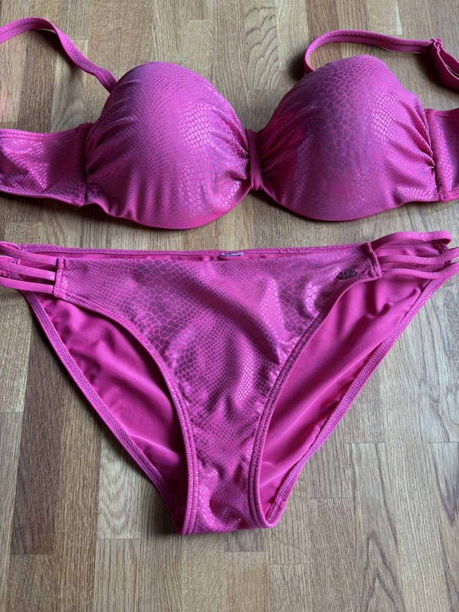 Costumi da bagno & Bikini: Bikini 40 – Usato da Sirnach venduto da banshu