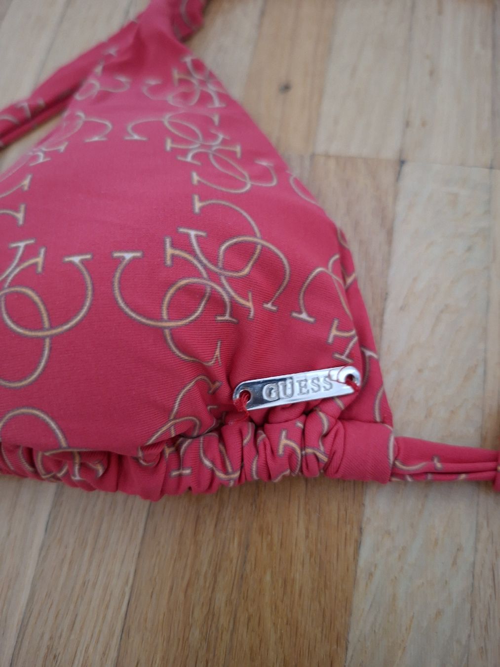Guess Maillots de bain & Bikinis: Bikini Guess rot – D'occasion à Wallisellen par rahelr90 3