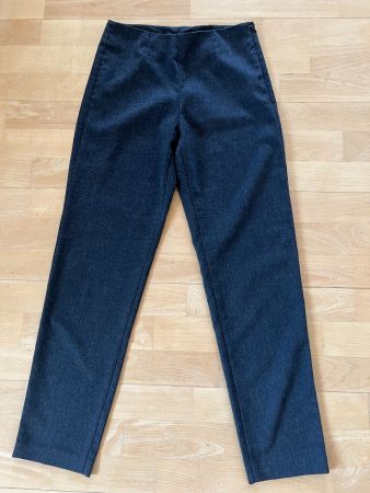 BENETTON Damen Hose in ca. Gr. 36, Dunkelgrau/meliert
