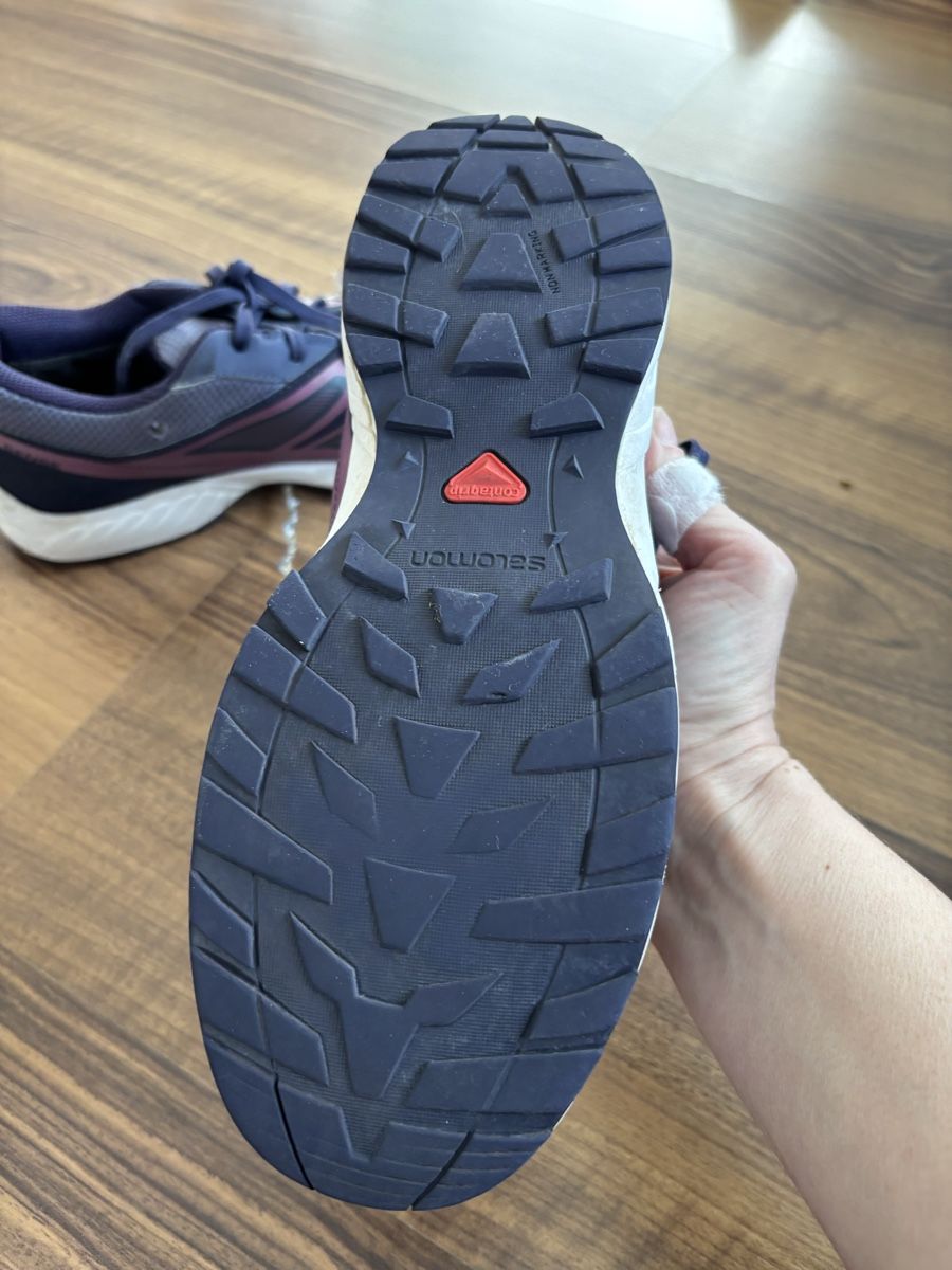 Salomon Scarpe da donna: Salomon Outdoorschuhe Gr.  39 – Usato da Büsserach venduto da Zimtstaernli19 2
