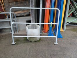Massiver Absperrbügel, verzinkt, L=1550 mm, H=1210 mm, P1