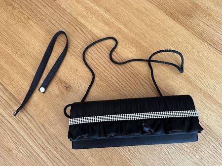 Abendtasche / Clutch mit Strasssteinen schwarz