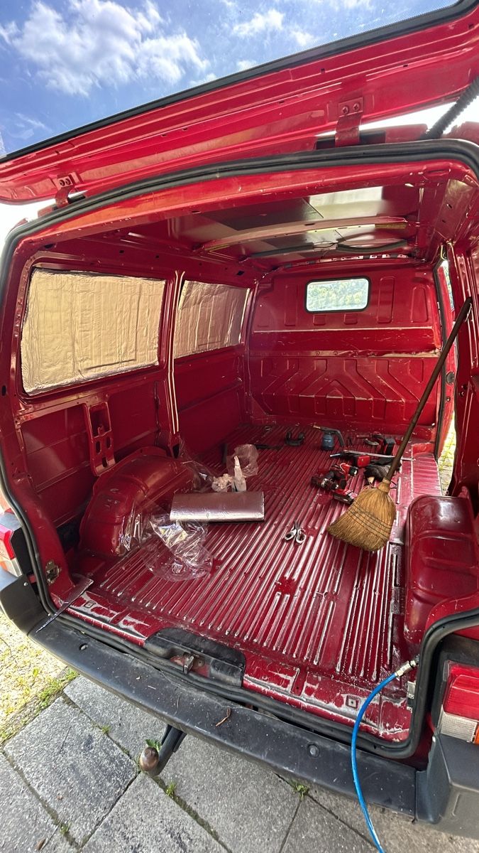 VW Camping Fahrzeuge: VW T4 Camper für Abenteuer – Gebraucht aus Oberbipp von JLO26 9