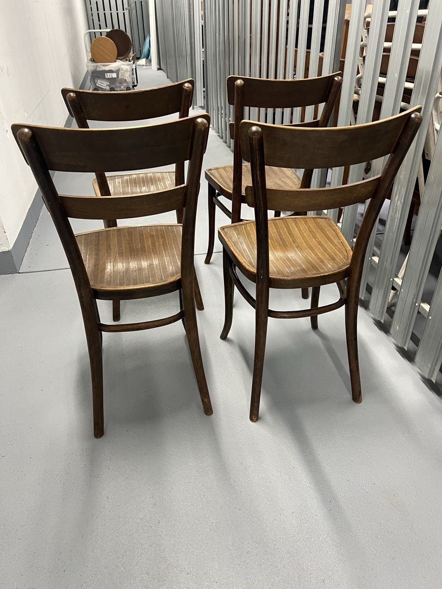 Thonet Stühle: Thonet Stühle, Wien um 1900 – Gebraucht aus Aarburg von Annemarie16 1