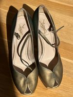 Pumps Yves Saint Laurent goldfarben Size 41