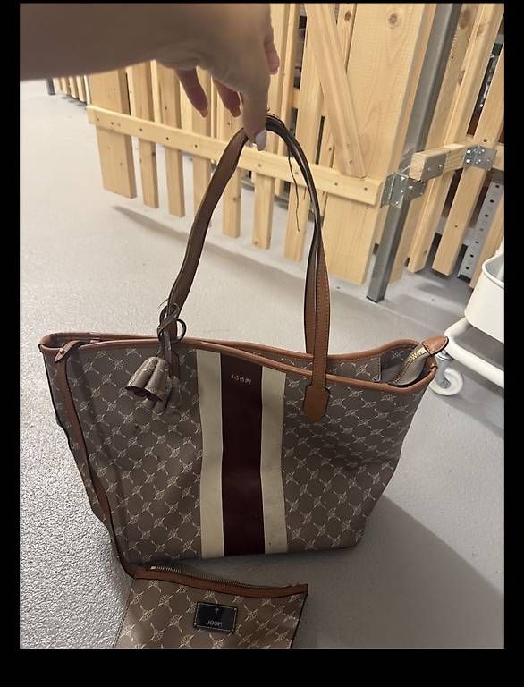 Taschen für Damen: Joop Tasche – Gebraucht aus Wiesendangen von Aleksad 1