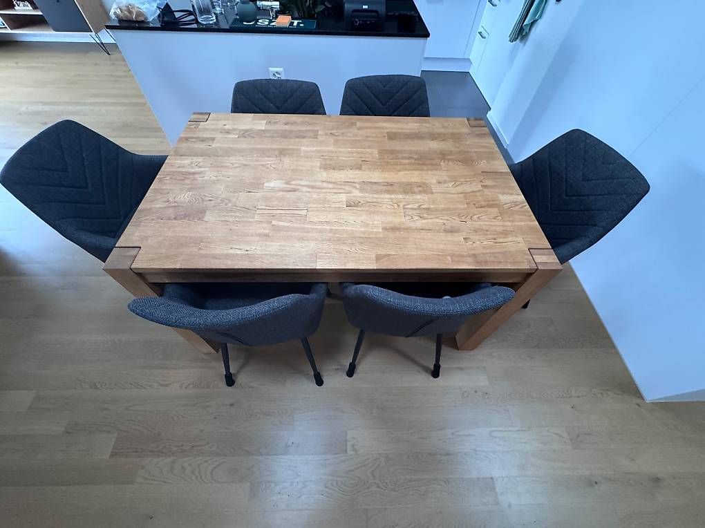 Tables: Esstisch – D'occasion à Niederurnen par SelinaL99 1