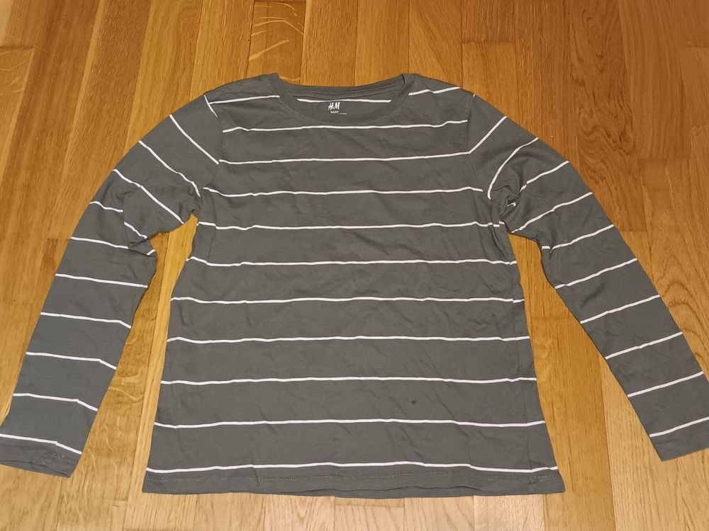 Lotti & Set di vestiti: Kinder Kleider Paket ,Gr.146/152 – Usato da Gelterkinden venduto da ram_5vkp 2
