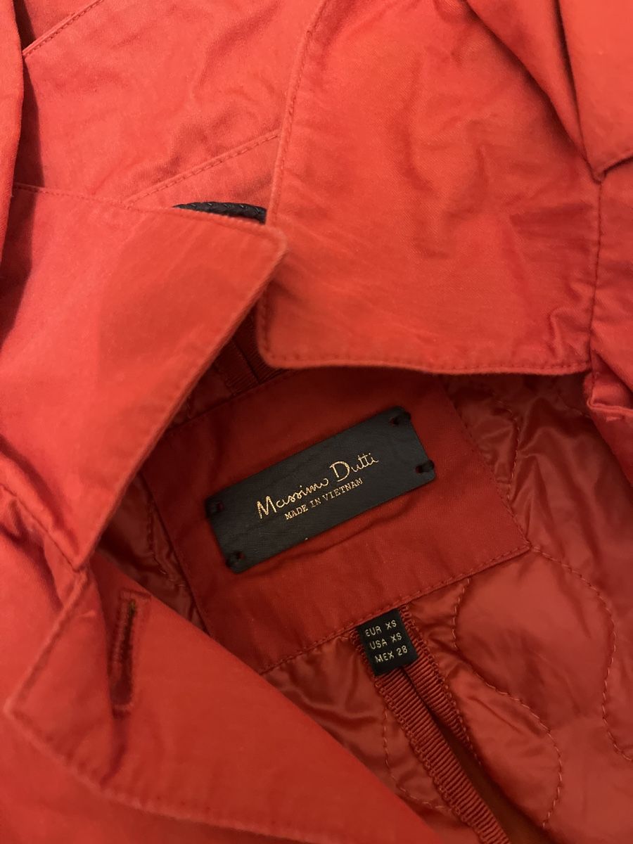 Massimo Dutti Vestes: Rote Übergangsjacke mit Kapuze Gr. XS – Neuf (Voir description) à Aesch BL par san_trv5 1