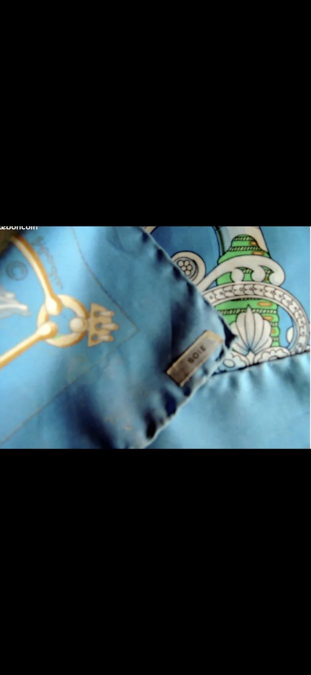 Hermès Foulard & Sciarpe: Hermès Seidentuch "Cliquetis", top Zustand, – Usato da Ibach venduto da ole_6whn 3