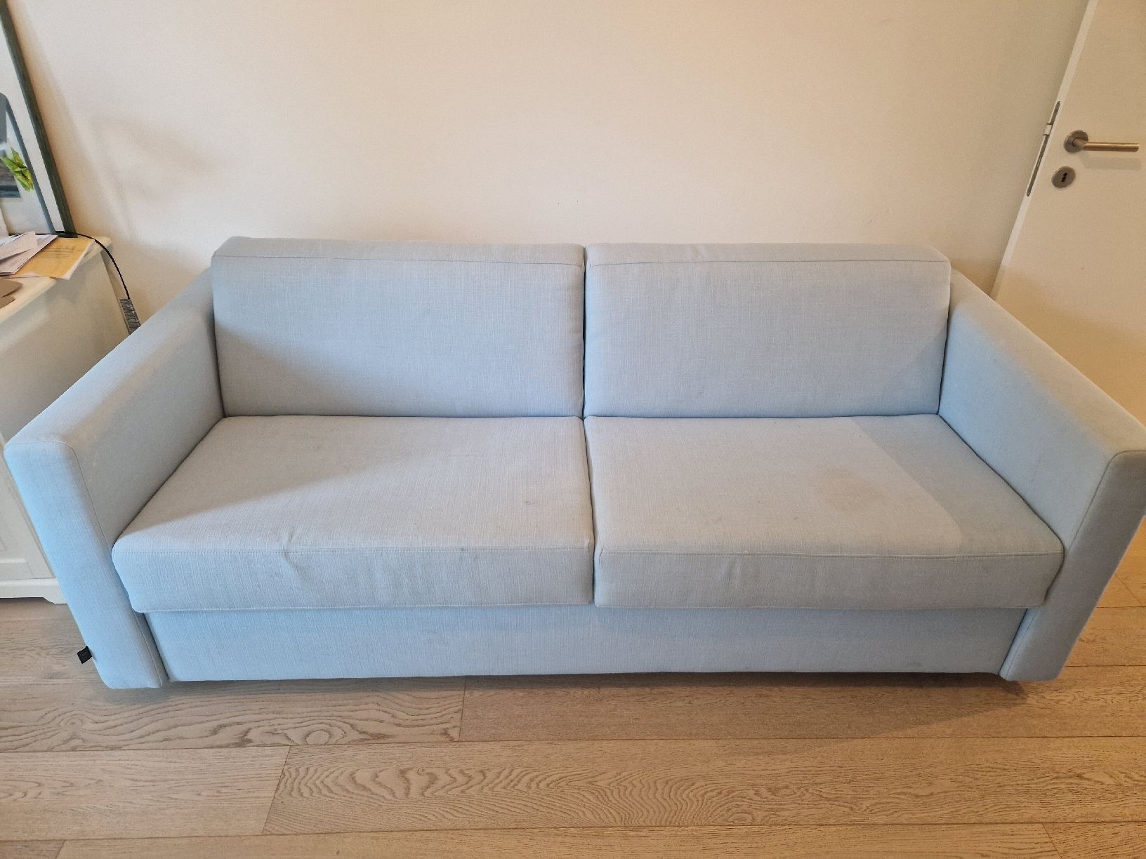 Sofas: Hochwertiges Schlafsofa in hellblau – Gebraucht aus Zug von lea_lb2x
