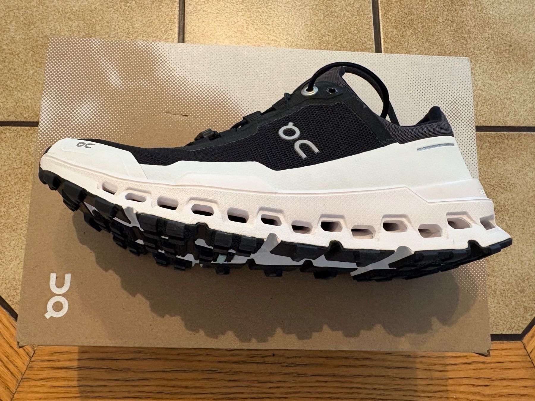 Chaussures femmes: Scarpe on nere – Neuf avec emballage d'origine à Davesco soragno par Gaby230