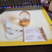 GLASKUGEL MIT DELFIN MIT USB UND LED LICHT