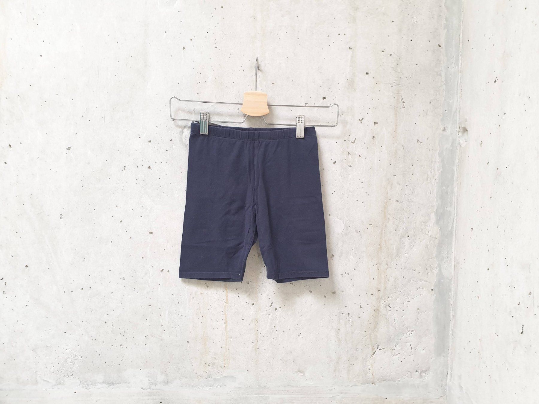 H&M Calze & Collant: Legging cycliste H&M, bleu marine, basic, fille, taille 140 – Usato da Fribourg venduto da fripons