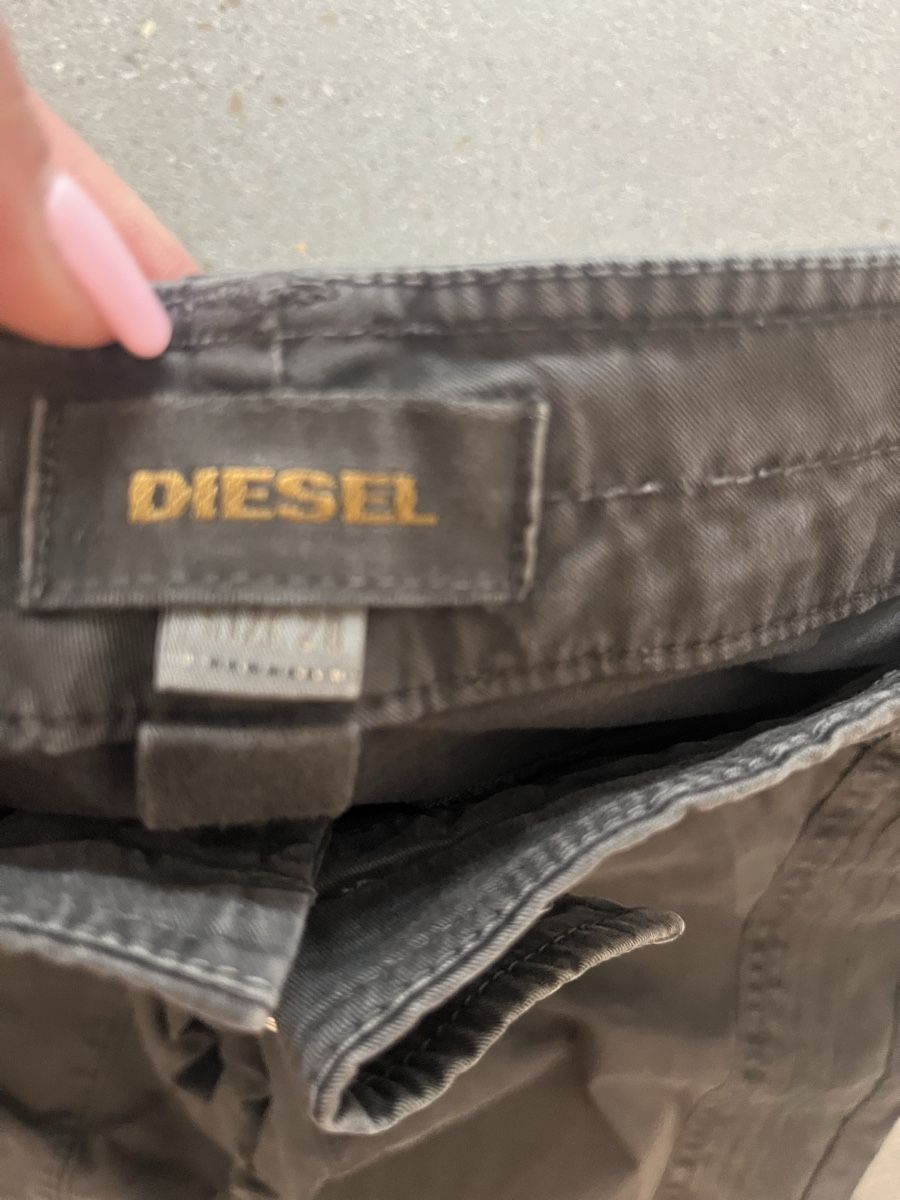 Diesel Pantaloni: Diesel Hose Damen  – Usato da Dottikon venduto da kat_jk9m 1