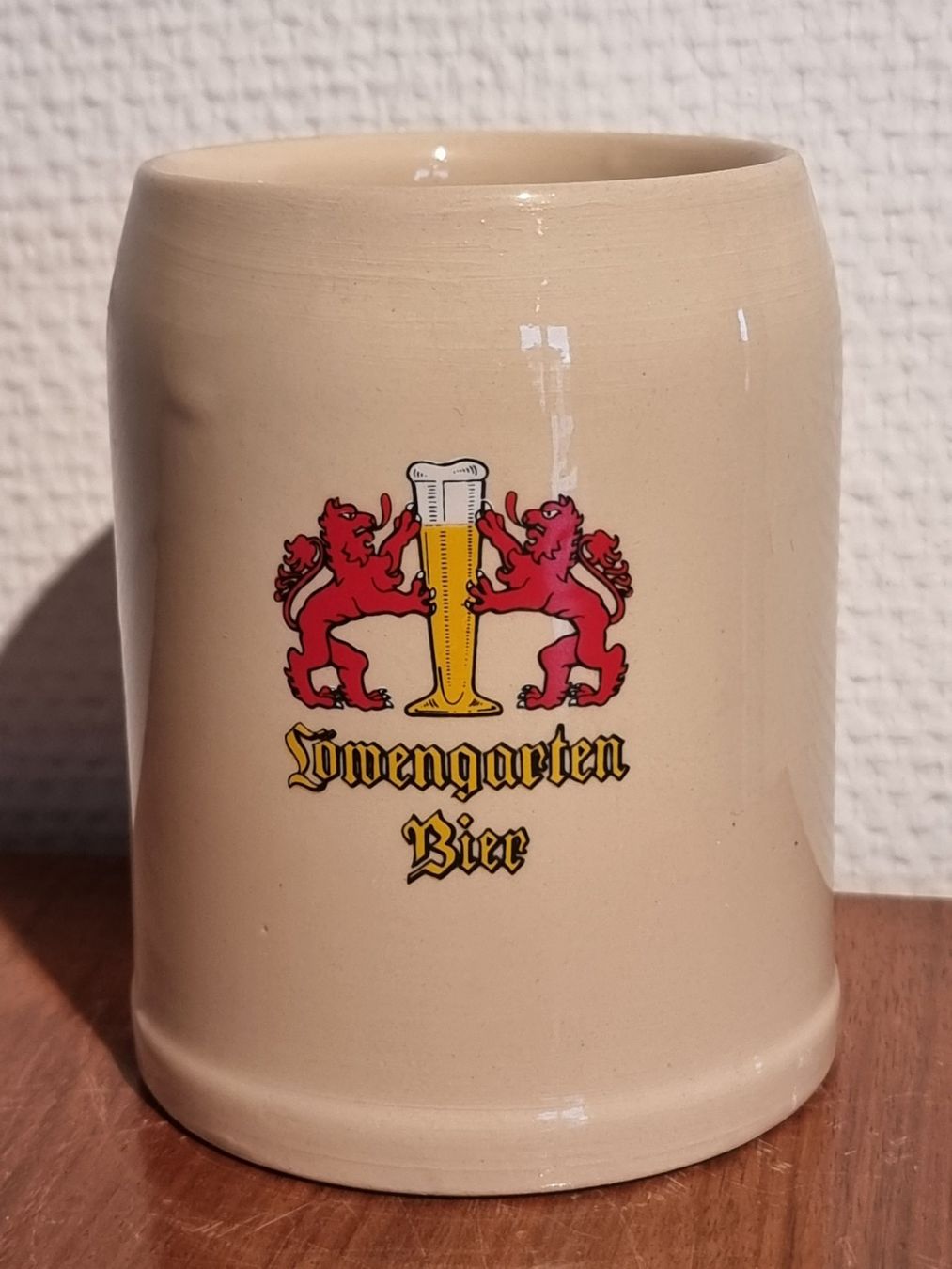 Bicchieri: Löwengarten Bier Steingut Bierkrug / Humpen – Usato da Lommis venduto da 0815undmehr