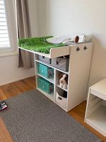 Wickelkomode Ikea / Schreibtisch 