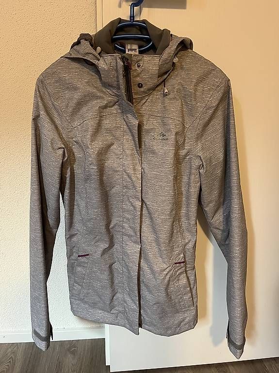 Giacche: Regenjacke Quecha XS – Usato da Erstfeld venduto da imla_