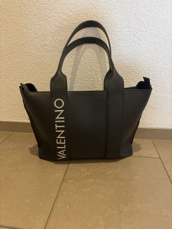 Valentino Tasche schwarz guter Zustand