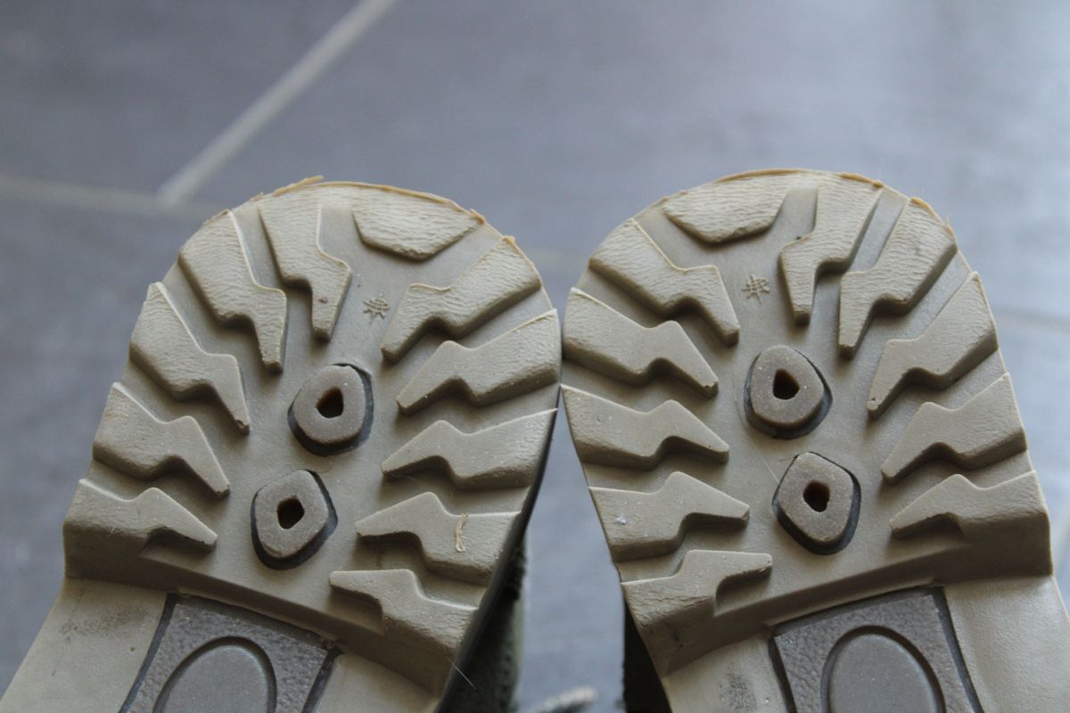 Chaussures filles: Khakifarbene Winterstiefel, Gr. 37 – D'occasion à Unterkulm par Chipsi0709 3