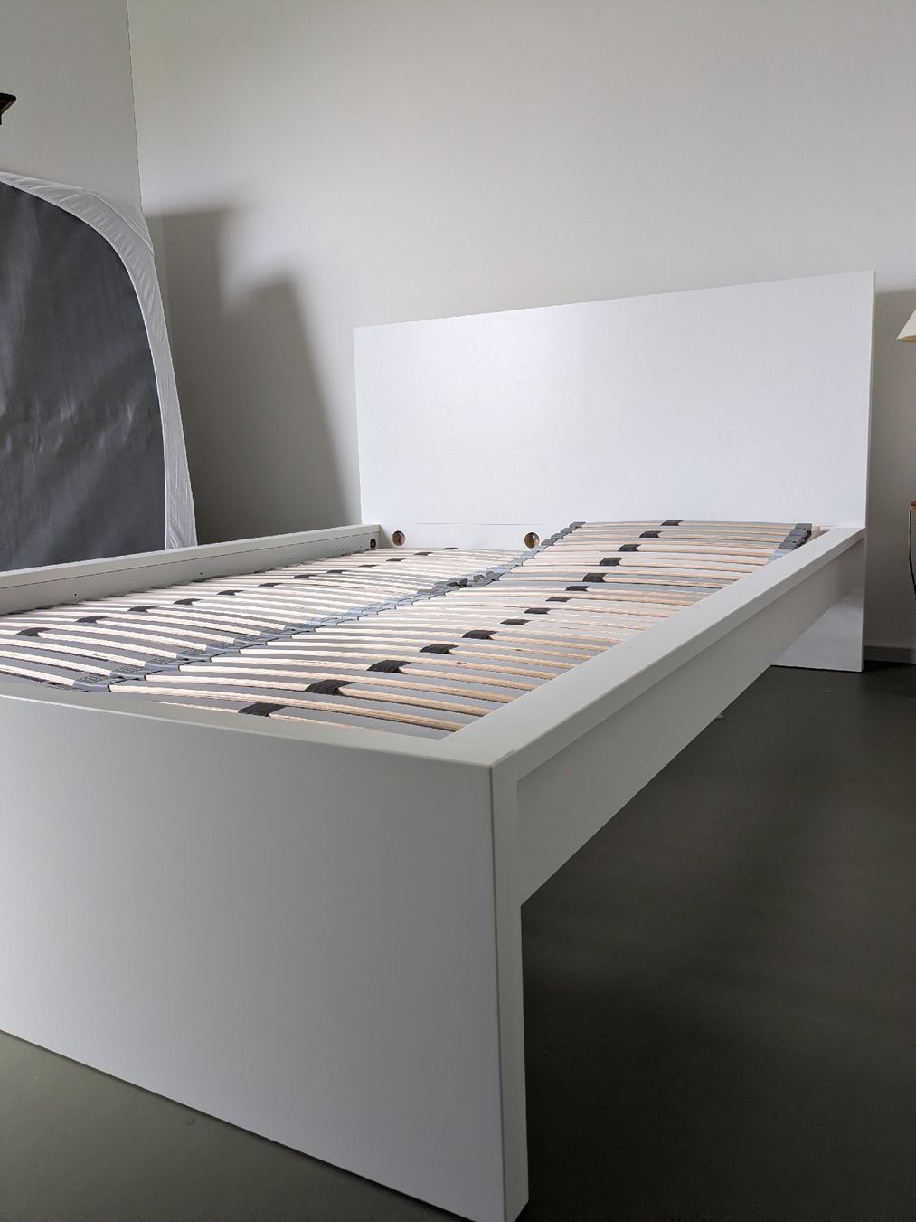 Ikea Letti: Ikea Bett Malm 140 x 200 cm mit Lattenrost – Usato da Zürich venduto da dna_forscher
