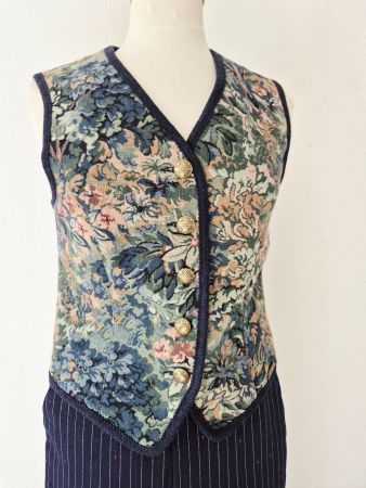 GIESSWEIN AUSTRIA WESTE GILET,  TOP ZU JEANS HOSE ROCK JACKE