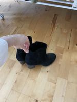 Schwarze Wildleder Stiefeletten, Grösse 39, Top Zustand!