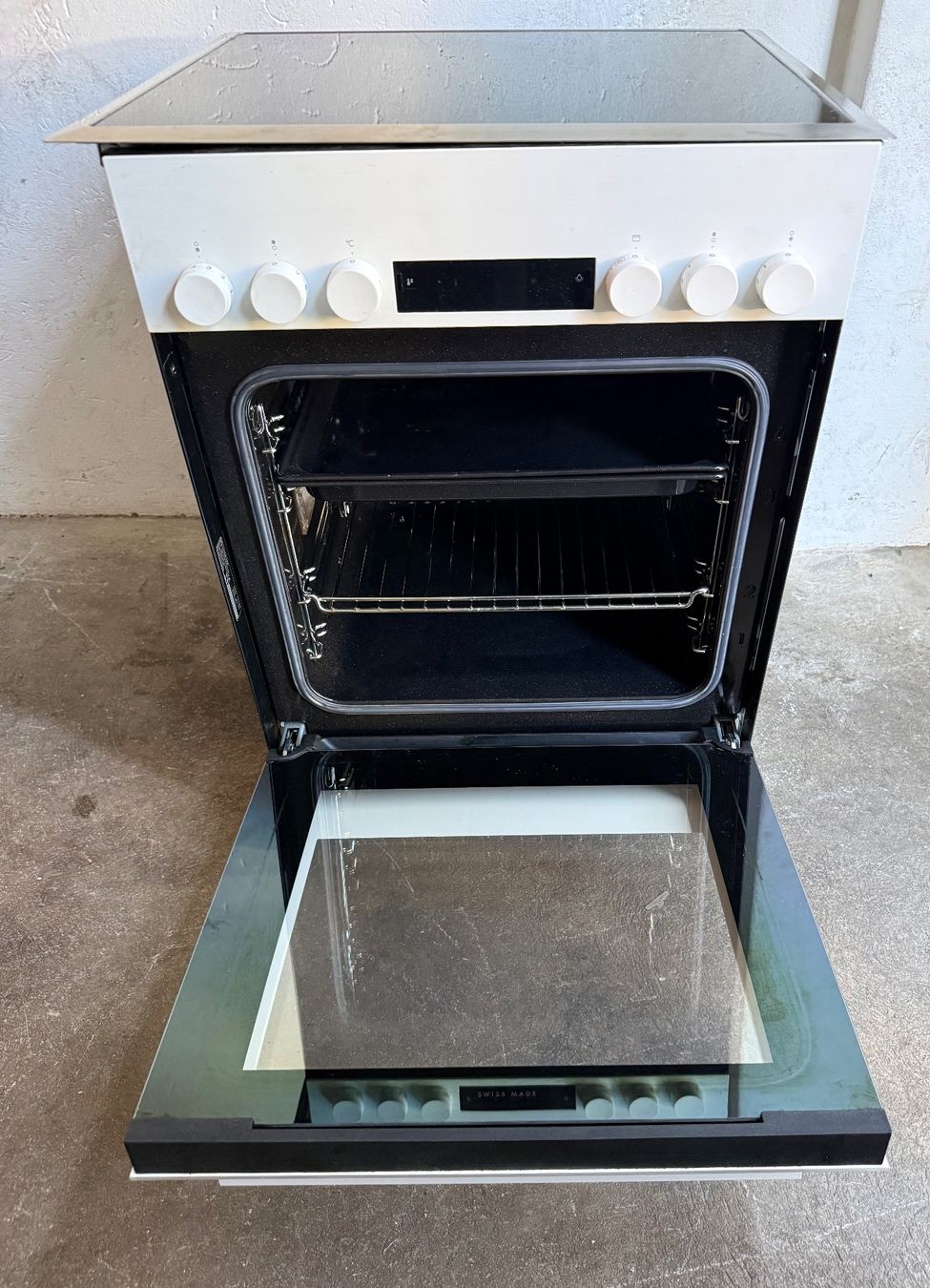 V-Zug Forni: V ZUG 55cm Backofen Glaskeramik – Usato da Kloten venduto da top2000 4