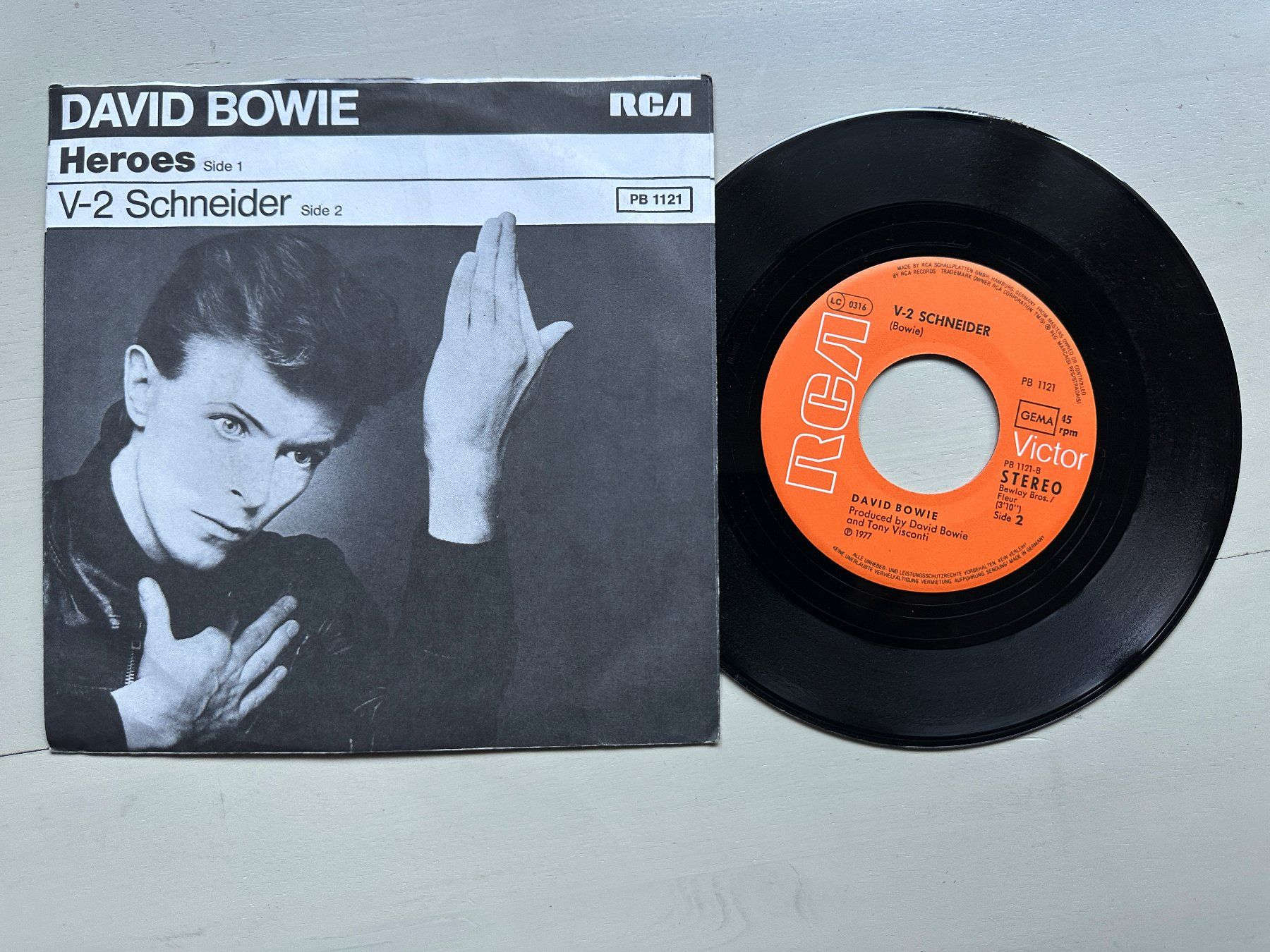 Vinyles: DAVID BOWIE tolle Heroes Single Kult Top 1977 – D'occasion à Basel par Partridge 1
