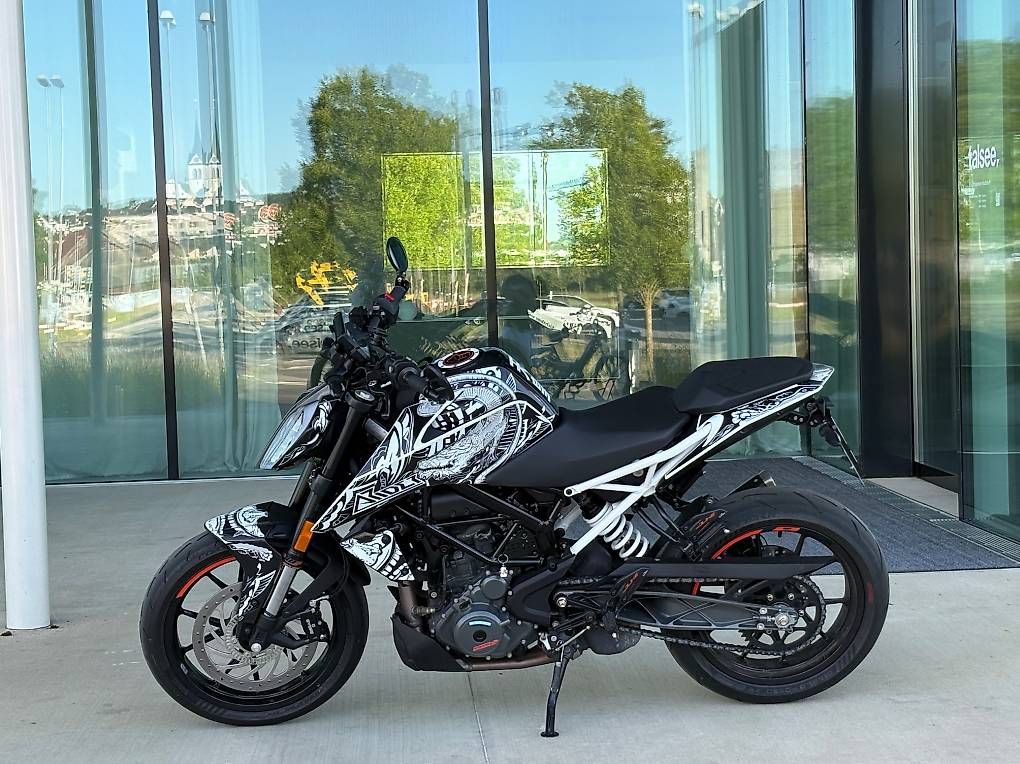 Strasse: Verkaufe meine Wunderschöne Duke  – Gebraucht aus Rickenbach Lu von J-h 2