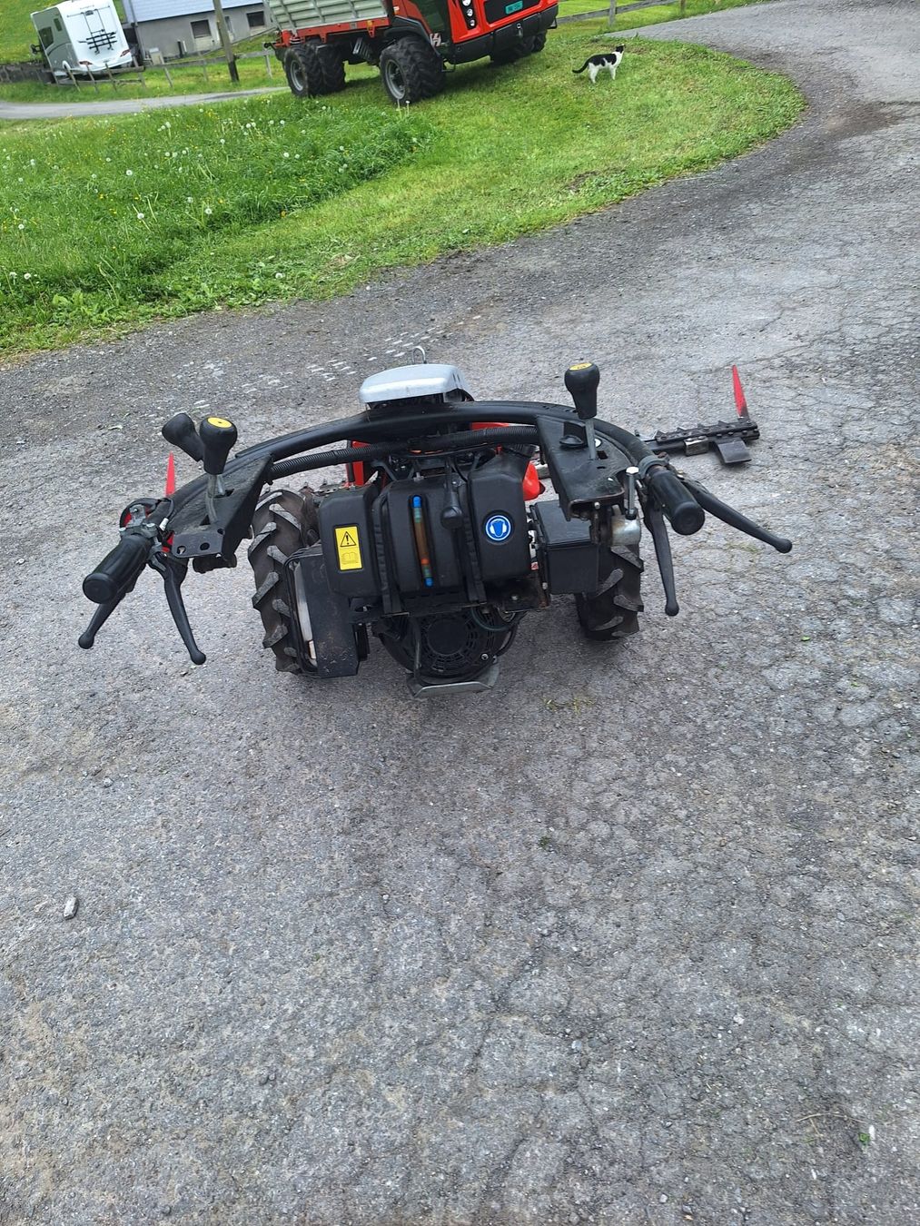Aebi Tutte le macchine: Motormäher Aebi CC56 – Usato da Emmetten venduto da EC240 2